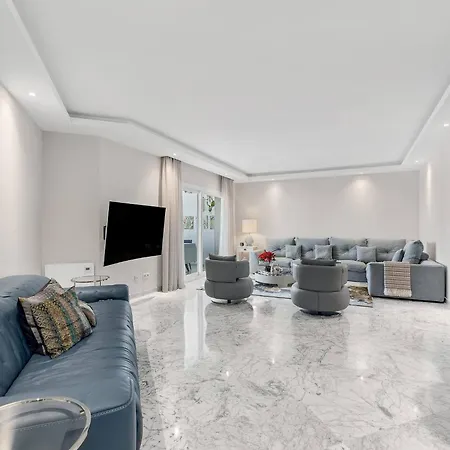 Modern And Large In The Heart Of Puerto Banus Apartment Marbella