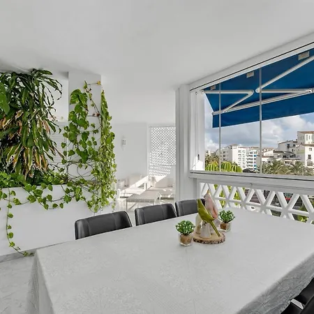 Lejlighed Modern And Large In The Heart Of Puerto Banus *