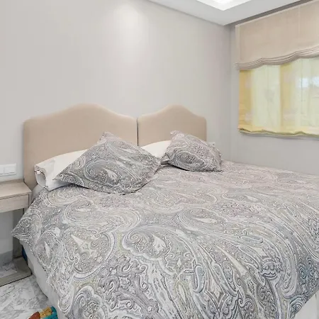 Modern And Large In The Heart Of Puerto Banus Marbella