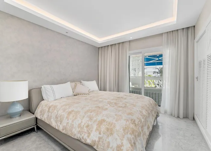 Modern And Large In The Heart Of Puerto Banus Marbella